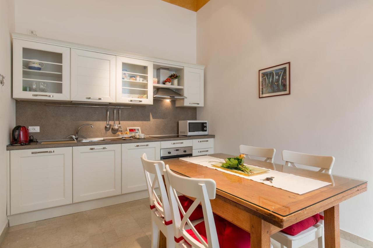 Appartement Antica Residenza Adua à Vérone Extérieur photo